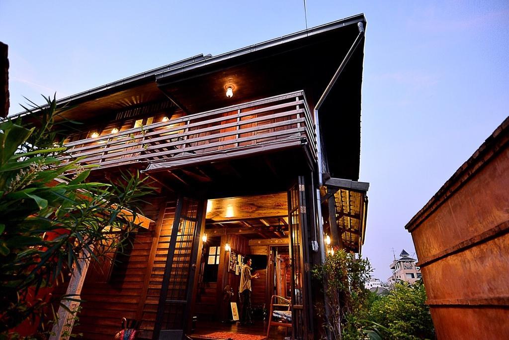 Siamotif Boutique Hotel Bangkok Exterior photo